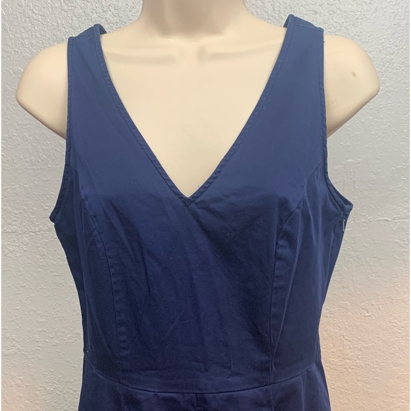 Navy Blue Sleeveless V Neck Fit and Flare Dress Casual Classic - Picture 3 of 6